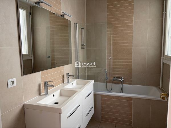 Location Appartement 7 pièces 207 m² - Levallois-perret 92300