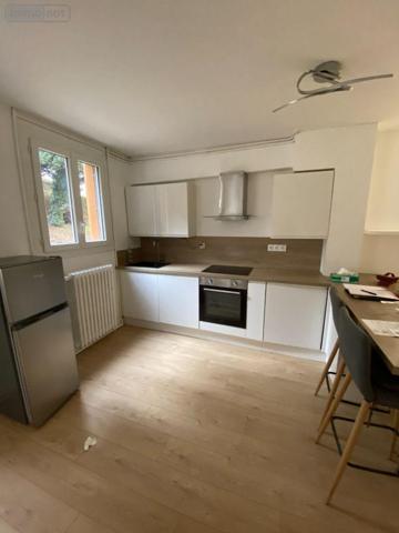 Appartement à vendre à Chartres dans l'Eure-et-Loir (28000), ref : 474   
Gare SNCF