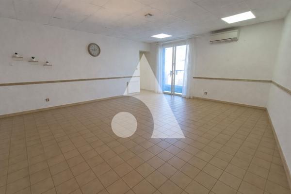 Local commercial 2 pièces 40 m2