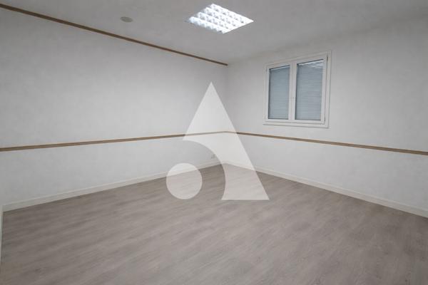 Local commercial 2 pièces 40 m2