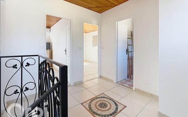 Maison à vendre    5 pièces •  Saint-Raphaël