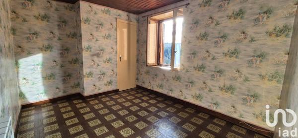 Appartement 3 pièces de 57 m² à Saint-Genest-Lerpt (42530)