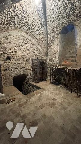 TOURY Plein centre ville maison avec beau potentiel de 4 pièces