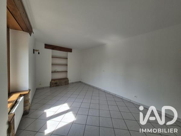 Location studio 22 m² Mouzon
