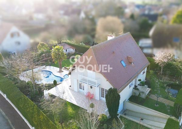 MAISON AVEC PISCINE