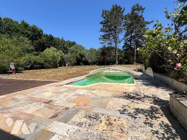 Quartier LA BASTILLE sur beau terrain de 1600m²