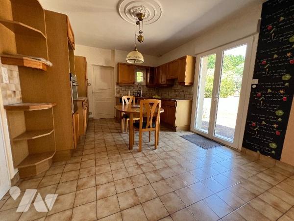 Quartier LA BASTILLE sur beau terrain de 1600m²