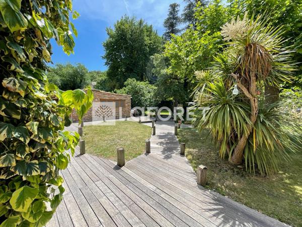 Achat maison Gémenos - 13 pièce(s) - 361 m² - 1 095 000 €