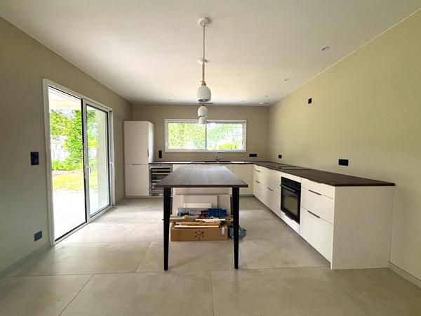 Maison neuve de plain-pied 134 m² proche commerces et collège ! , Le teich