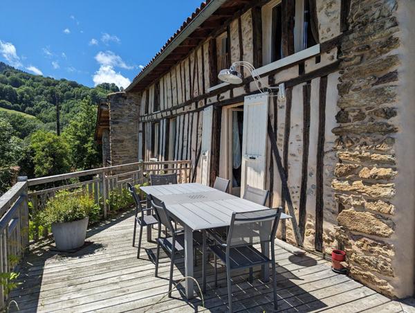 Ferme rénovée 322m² Foix