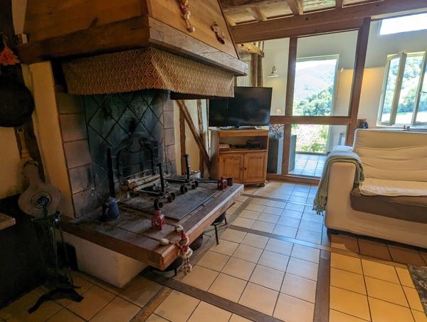 Ferme rénovée 322m² Foix