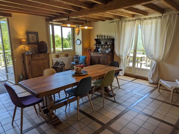 Ferme rénovée 322m² Foix