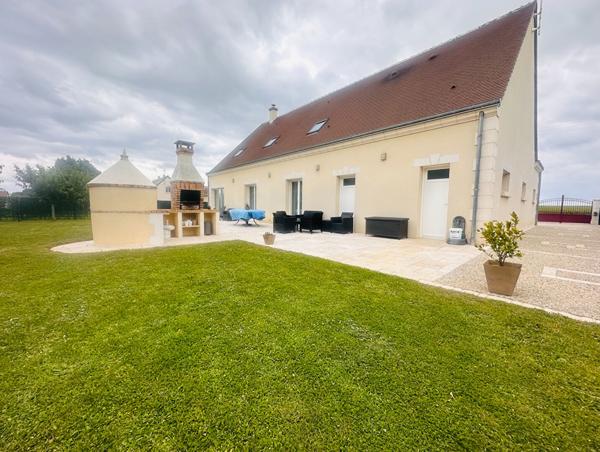 Maison Saint Bohaire 6 pièce(s) 227.29 m².