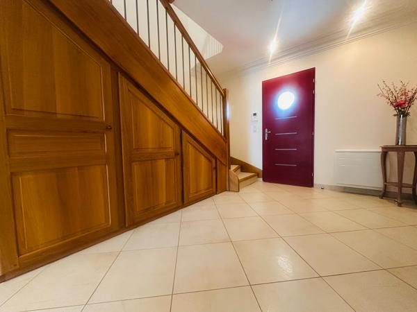 Maison Saint Bohaire 6 pièce(s) 227.29 m².