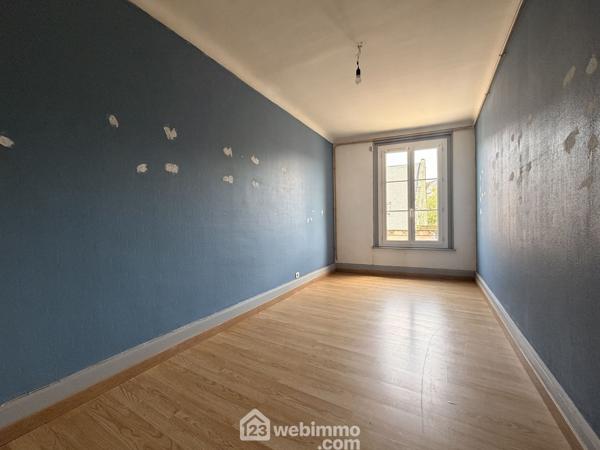 Appartement 87 m² à Crépy 02870