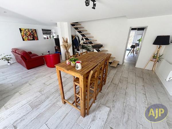 Maison à vendre Sevremoine - 4 pièces, 102m² avec 2 chambre(s) à 176 000€ - AJP Immobilier Saint-Macaire-en-Mauges