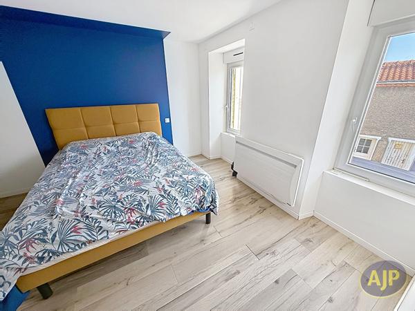 Maison à vendre Sevremoine - 4 pièces, 102m² avec 2 chambre(s) à 176 000€ - AJP Immobilier Saint-Macaire-en-Mauges