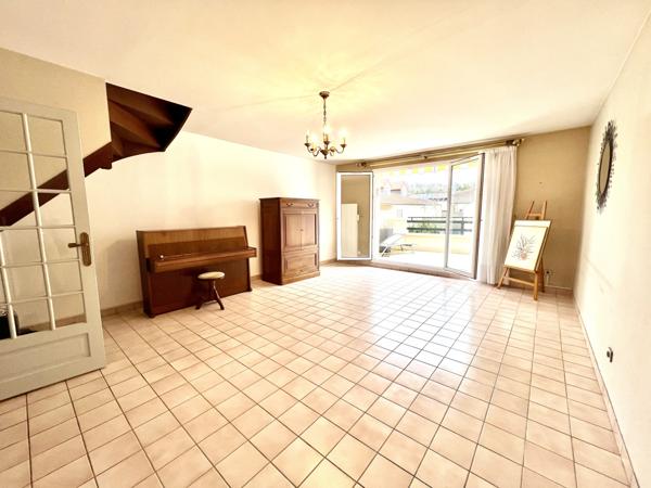 Jouy-en-Josas (78350) Maison centre ville