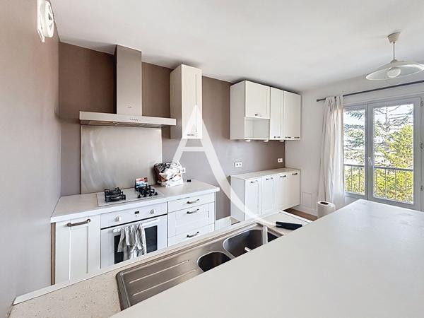 APPARTEMENT 4 PIÈCES RÉNOVÉ AVEC BALCON, PARKING ET CAVE ! MASSY PALAISEAU
