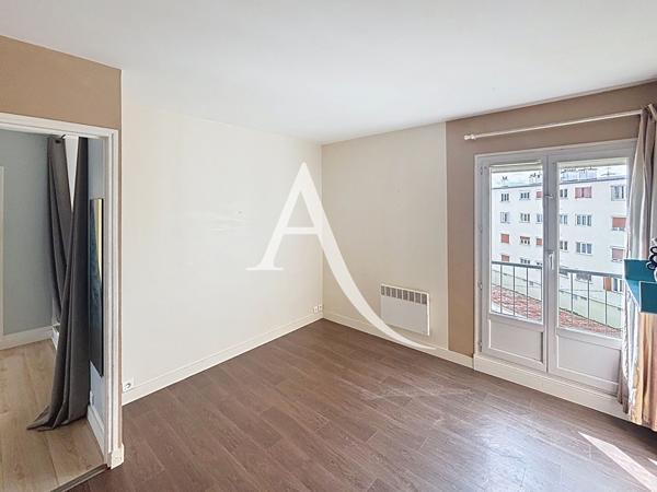 APPARTEMENT 4 PIÈCES RÉNOVÉ AVEC BALCON, PARKING ET CAVE ! MASSY PALAISEAU