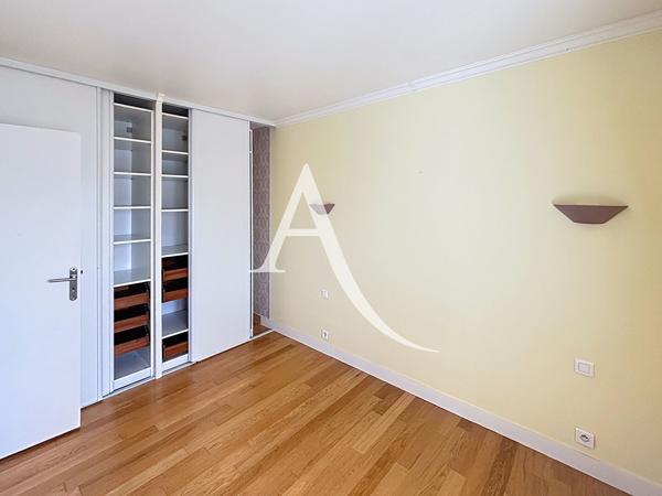 APPARTEMENT 4 PIÈCES RÉNOVÉ AVEC BALCON, PARKING ET CAVE ! MASSY PALAISEAU