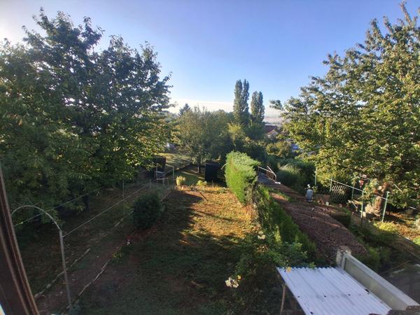 MAISON 5 PIECES- TERRASSE GARAGE et TERRAIN  de 389 m2  à HERICOURT