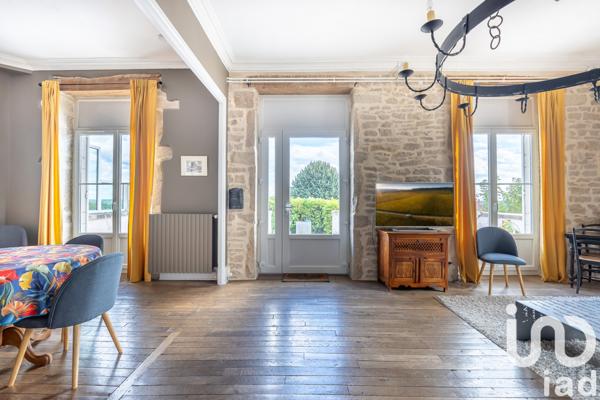 Maison à vendre 7 pièces 234 m² Mâcon