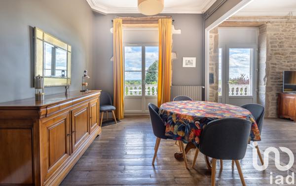 Maison à vendre 7 pièces 234 m² Mâcon