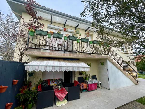 Maison Type Toit Gascon Grenade sur l Adour, Jardin, Veranda, 4 chambres.