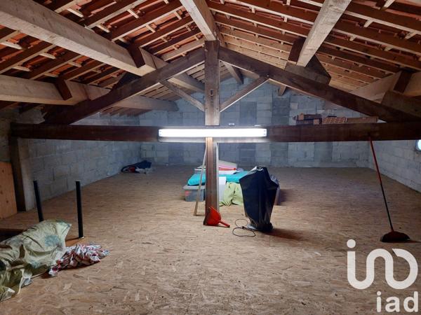 Maison 4 pièces de 120 m² à Saint-Just-Luzac (17320)