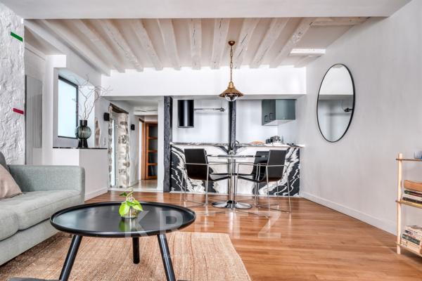 Élégante maison de ville de 204 m2 en plein coeur de Fontainebleau