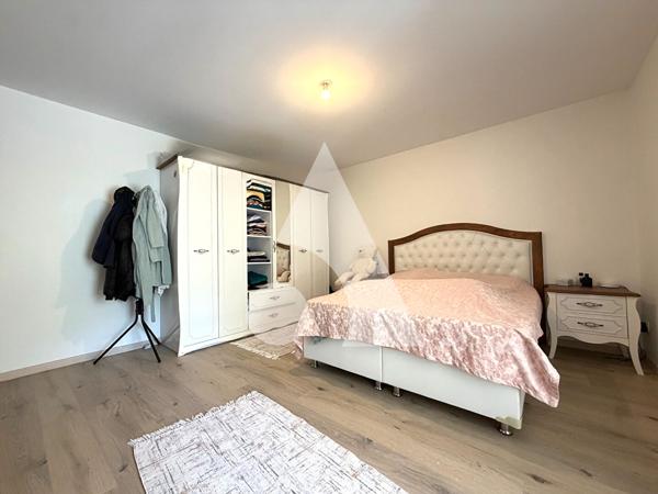 Immeuble 12 pièces 150 m2