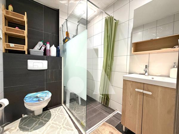 Immeuble 12 pièces 150 m2