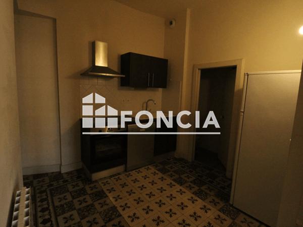 Location Appartement 3 pièces 68.68 m² - 3 RUE DOREE Nimes 30000