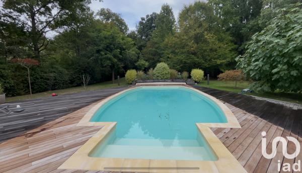 Maison à vendre 8 pièces 186 m² Les Garennes sur Loire