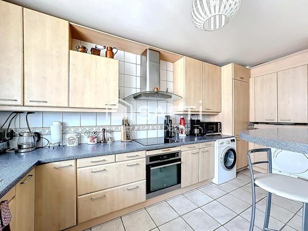 Belle maison 4 CHAMBRES avec JARDIN et GARAGE