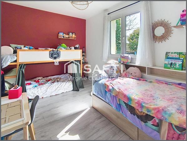 EXCLUSIVITÉ – Maison de plain-pied 3 chambres avec garage et combles aménageables