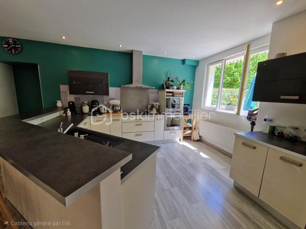 APPARTEMENT SOUS OFFRE

Très bel appartement rénové par des artisans locaux, situé dans un environnement calme et verdoyant tout en restant proche des commodités puisque à moins de 5 minutes de Clairvaux-les-lacs.

L'habitation principale bénéficie de beaux volumes avec un grand espace de vie lumineux d'environ 90 m2, de 4 chambres, salle de bains, toilette indépendant avec la possibilité de créer un appartement indépendant d'environ 60 m2

SES VERITABLES POINTS FORTS SONT :

✔️ Accès de l'appartement en plain-pied

✔️ La présence d'un appartement indépendant à aménager (surface environ 60 m2), parfait pour générer un revenu locatif, envisager un projet mixte habitation/investissement.

✔️ Potentiel locatif à l'année aux alentours de 500 € par mois ou location meublée saisonnière (SECTEUR TRES TOURISTIQUE)

✔️ Environnement calme avec accès direct aux chemins de randonnée et au lac de Clairvaux-les-lacs 

✔️ Terrain plat agréable et facile d'entretien de 1655 m2 

✔️ Possibilité de faire acquisition de deux garages fermés (A discuter selon vos attentes)

Une opportunité rare dans ce secteur très prisé.

📞 A découvrir sans tarder avec Stéphane votre conseiller immobilier secteur HAUT-JURA