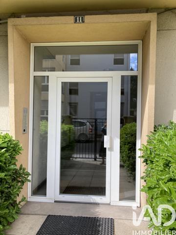 Appartement à vendre 2 pièces 41 m² Saint-Priest-en-Jarez