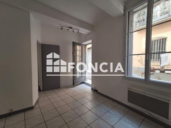 Location Appartement 2 pièces 25.14 m² - 10 RUE SAINT CHARLES Nimes 30000