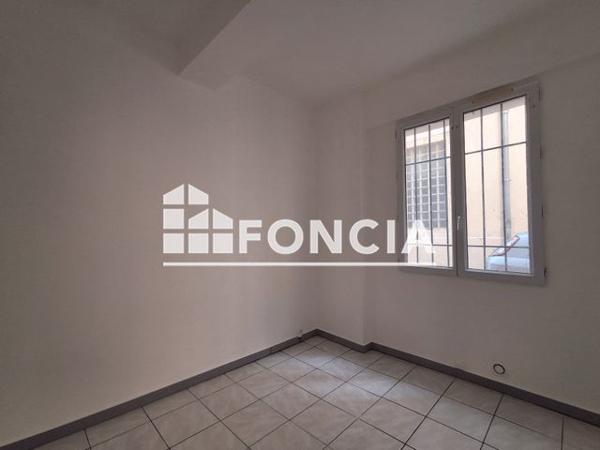 Location Appartement 2 pièces 25.14 m² - 10 RUE SAINT CHARLES Nimes 30000