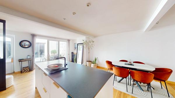 Maison 97 m2 avec T2 indépendant