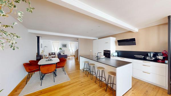 Maison 97 m2 avec T2 indépendant