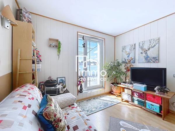 Maison à vendre à Saint-Genis-Pouilly (01630)