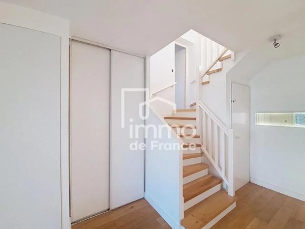 Maison à vendre à Saint-Julien-en-Genevois (74160)