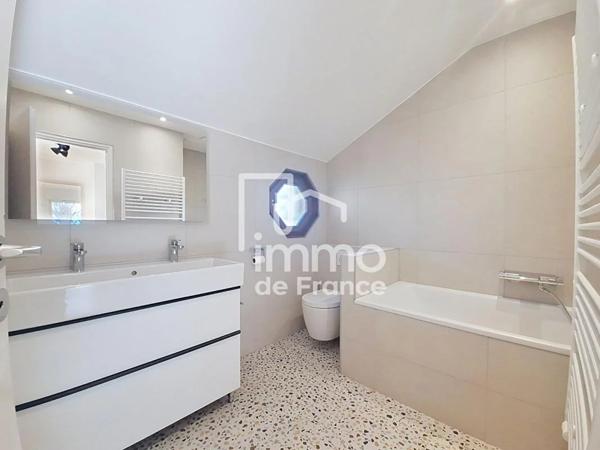 Maison à vendre à Saint-Julien-en-Genevois (74160)