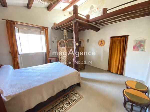 Maison à MEOUNES-LES-MONTRIEUX, 83136 - 4 pièces 83m²