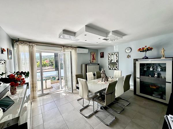 La Ciotat Appartement de 4 pièces en dernier étage avec garage