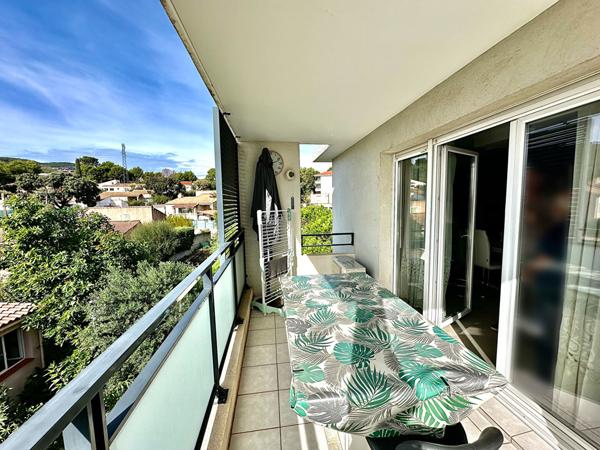 La Ciotat Appartement de 4 pièces en dernier étage avec garage