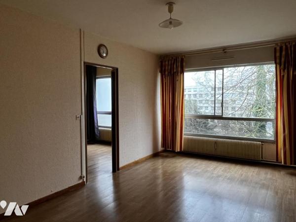 Lambersart Dans résidence sécurisée appartement de type 2 à moderniser